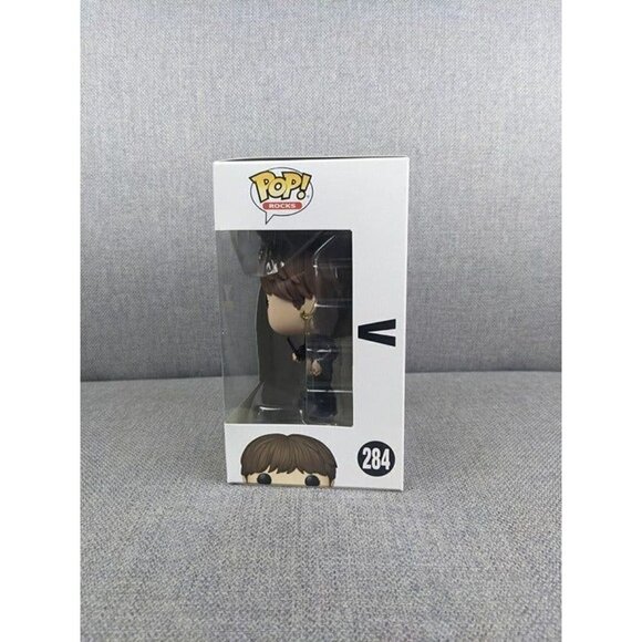 BTS Funko V Kim Taehyung Butter Version - Picture 3 of 7